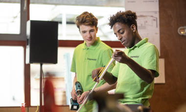 Scholieren maken kennis met techniek via de Technobiel