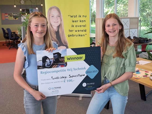 Maaike en Sophie van Fioretti College uit Lisse